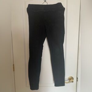 Old Navy Dark Wash Super Skinny Jeans
